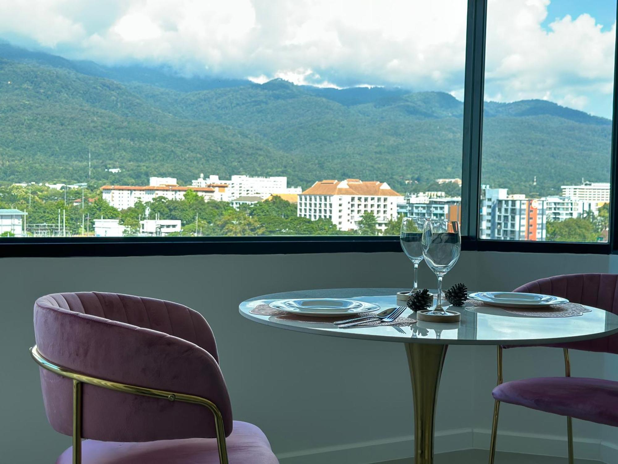 Mountain & City View Panorama At Nimman Чиангмай Екстериор снимка
